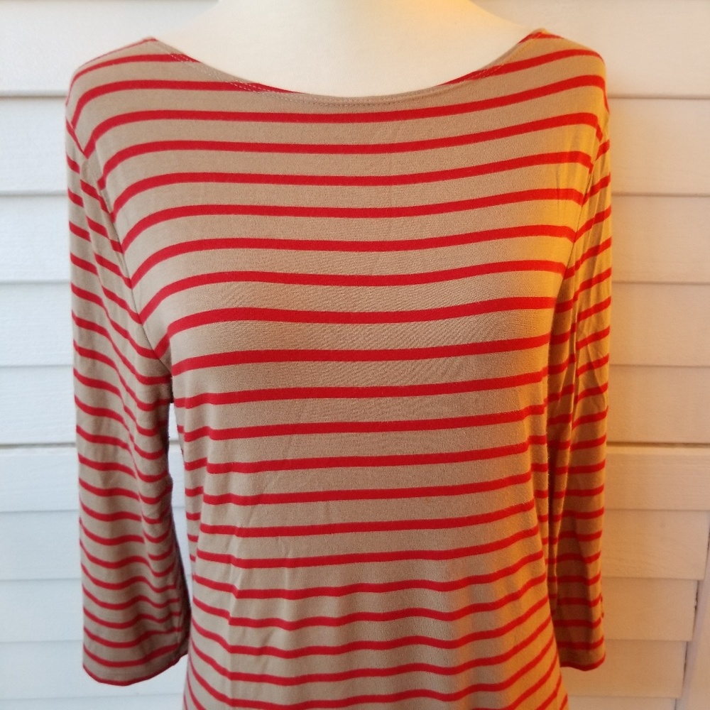 Tahari Tan & Red Striped 3/4 Sleeve boatneck top.